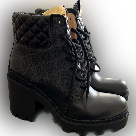 Black Gucci heel boots laced up - Picture 1 of 4